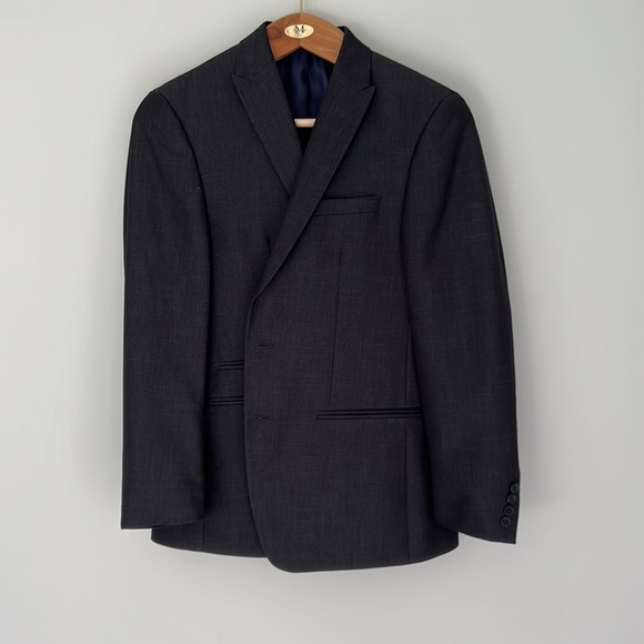 NEW Andrew Fezza suit jacket and pants. - Picture 2 of 9